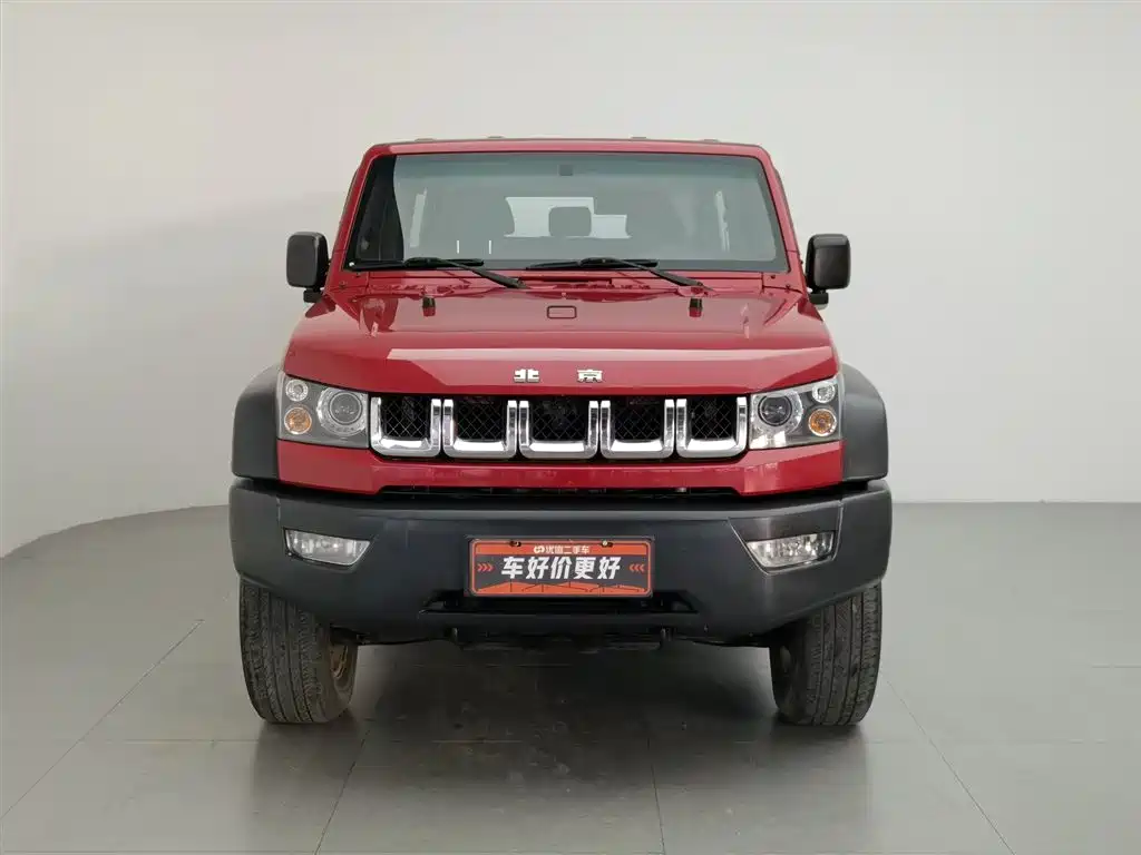 BAIC BJ40 40 L 2.3 T Auto 2 WD Distinguished