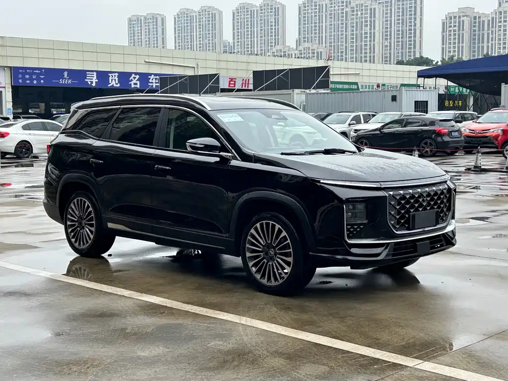 Jetour Shanhai L7 1.5 T 120 km PRO 7-seat