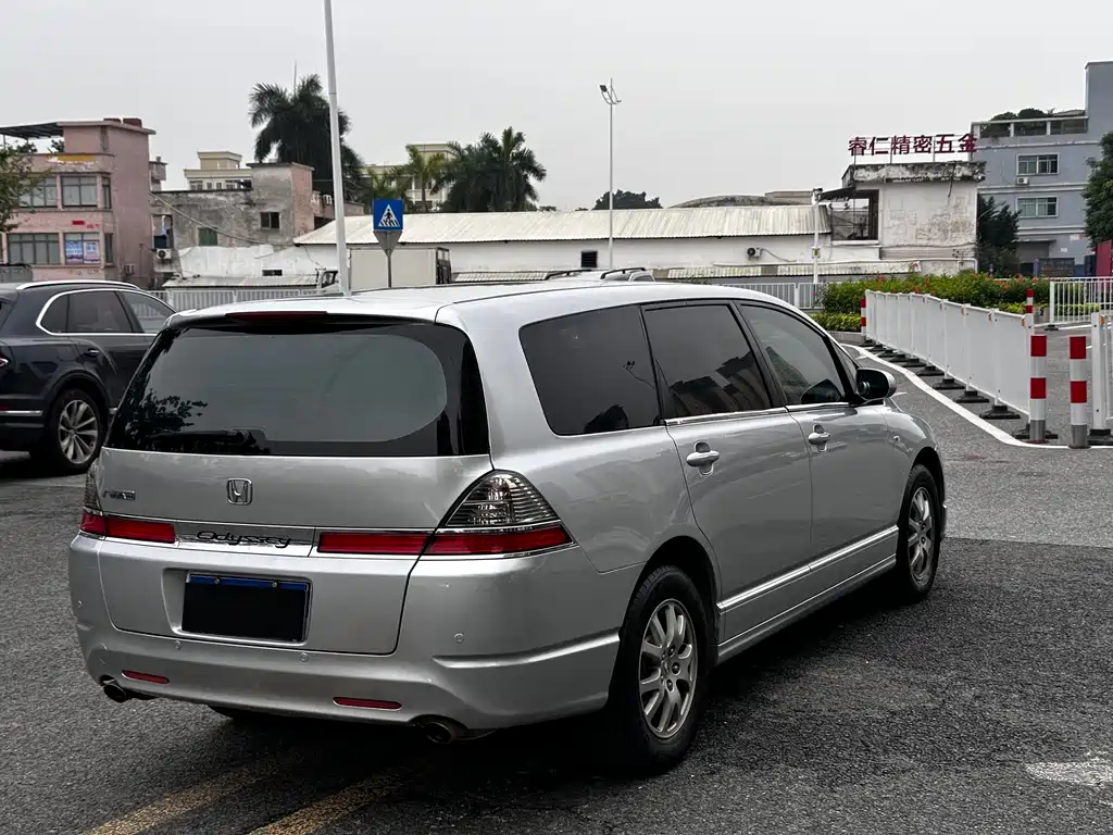Odyssey 2.4 L Comfort