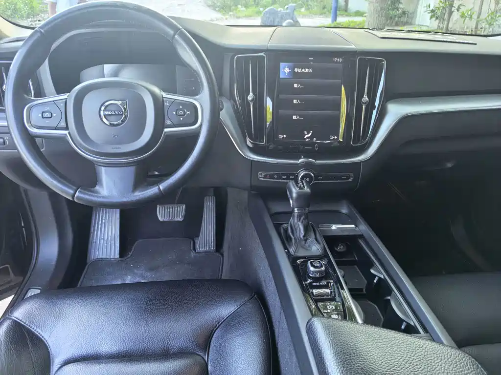 Volvo XC60 T5 4 WD Smart Ease