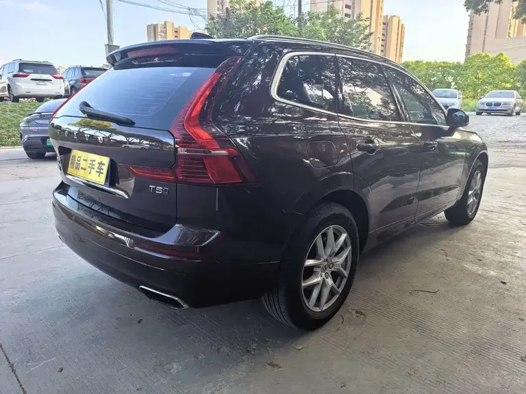 Volvo XC60 T5 4 WD Smart Ease