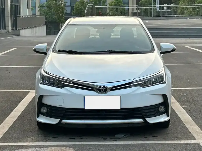 Toyota Corolla Facelift 1.2 T S-CVT GL