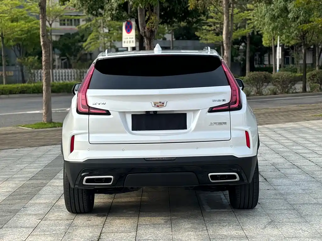 Cadillac XT4 Facelift 28 T 2 WD Luxury