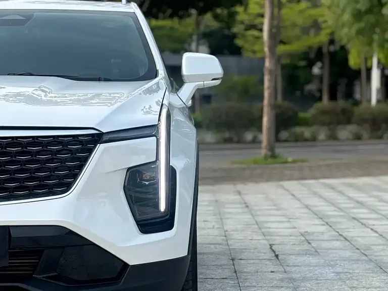 Cadillac XT4 Facelift 28 T 2 WD Luxury