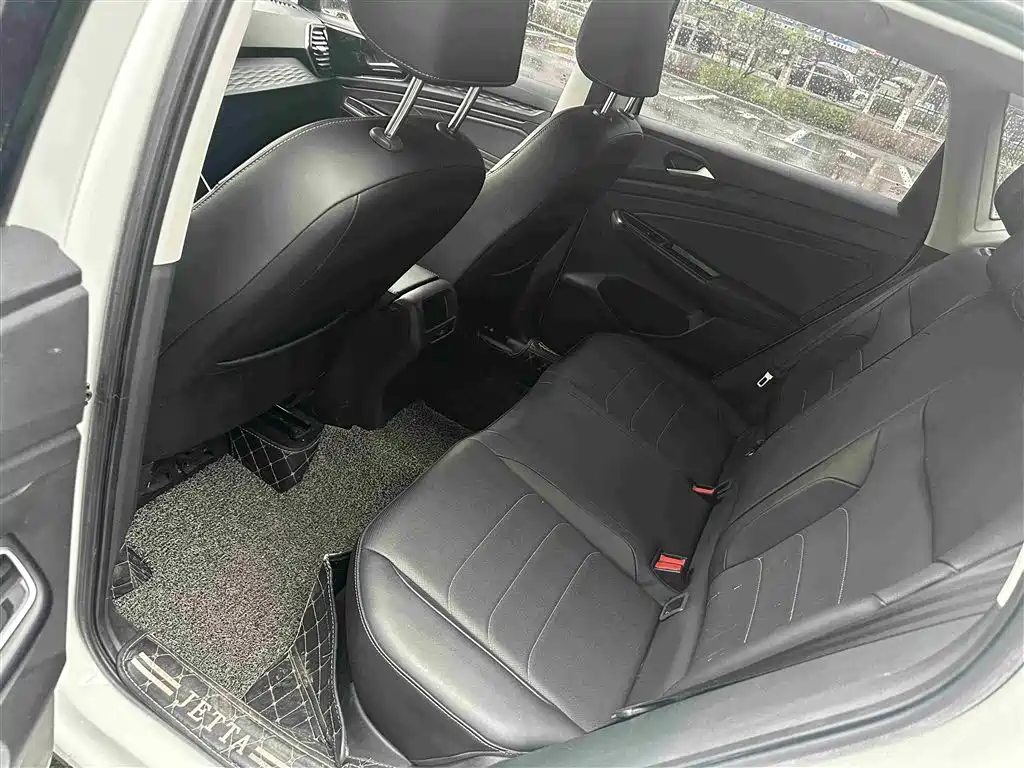 Jetta VS5 280 TSI Auto Joy Pro