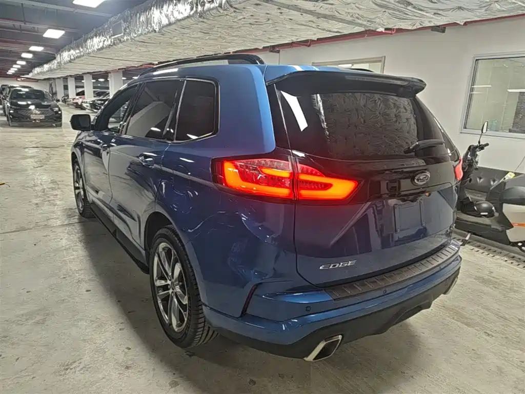 Edge 锐界 2020款 EcoBoost 245 四驱ST-Line 7座