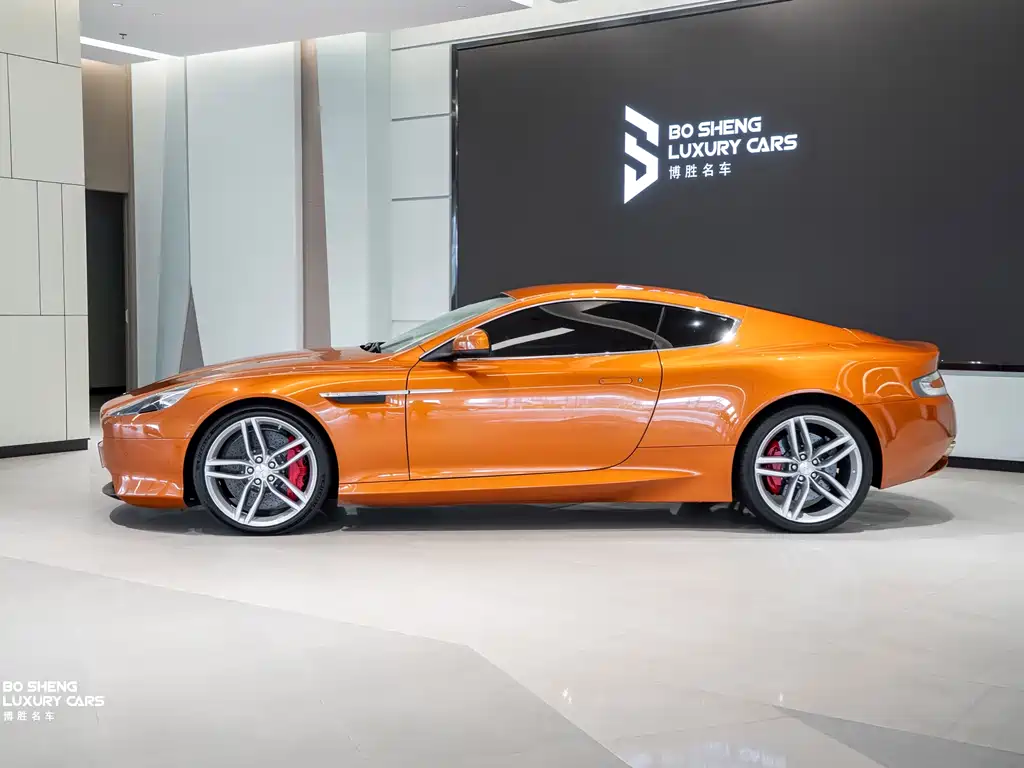 Virage 6.0 Coupe