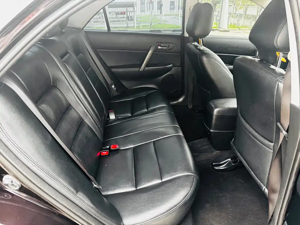 Mazda 6 2.0 L Auto Fashion