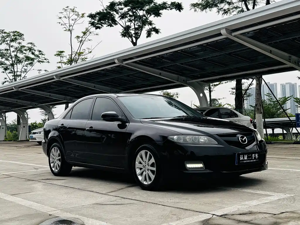 Mazda 6 2.0 L Auto Fashion