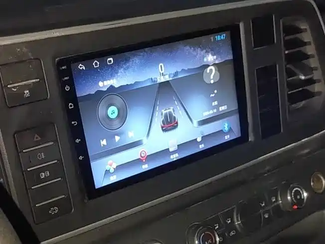 Xintu V80 新途V80 2020款 2.0 T AMT PLUS城市版短轴超低顶5/6座