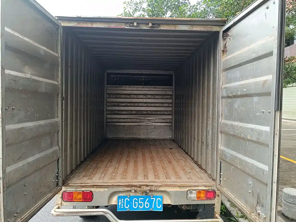 Wuling Rongguang Mini Truck 1.5 L Single Cab Basic L3 C