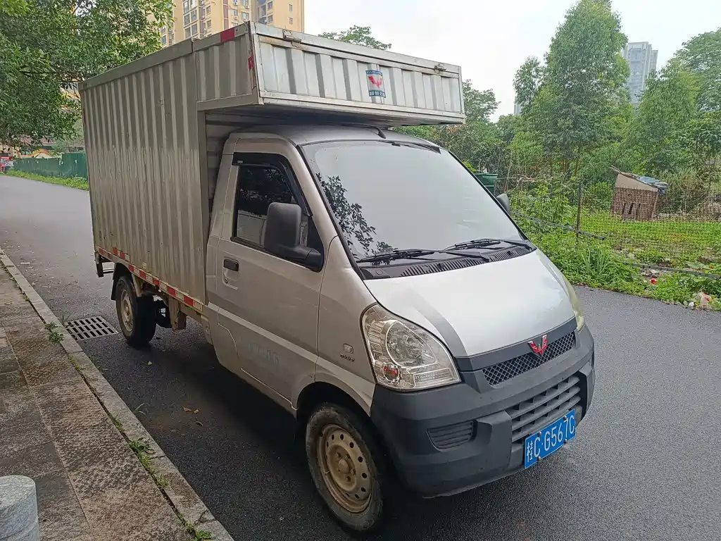 Wuling Rongguang Mini Truck 1.5 L Single Cab Basic L3 C