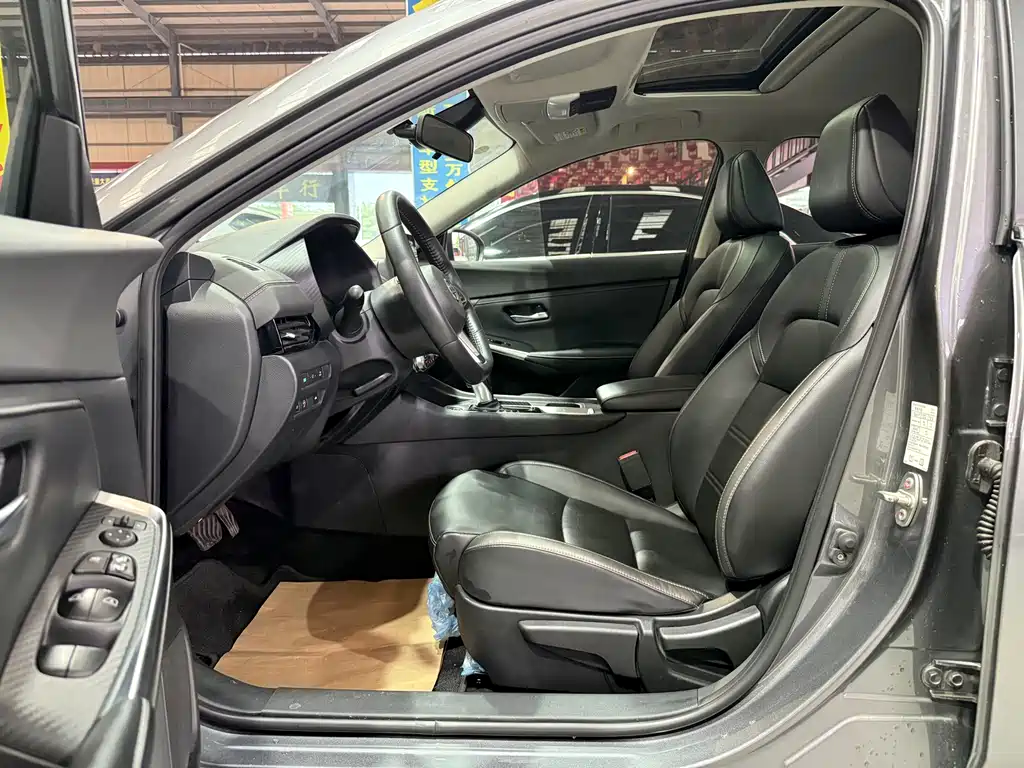 Sylphy 1.6 L XL CVT Joy