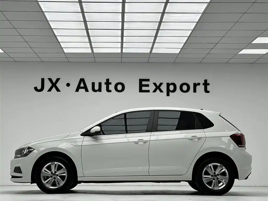 Polo Plus 1.5 L Auto Panoramic Pleasure