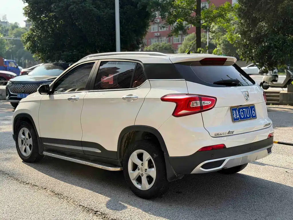 Baojun 510 1.5 L Auto Fashion