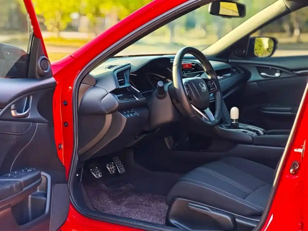 Civic HATCHBACK 220 TURBO Manual Drive Fun Control