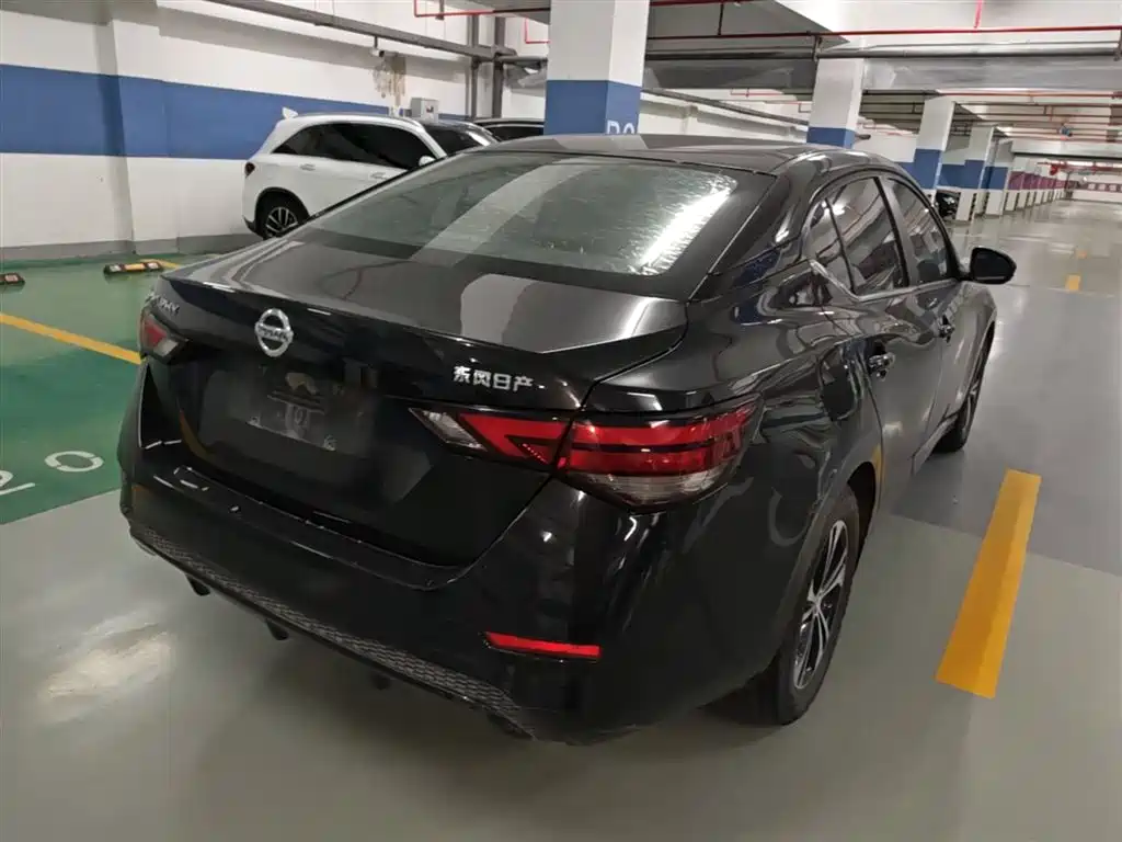 Sylphy 1.6 L XL CVT Joy