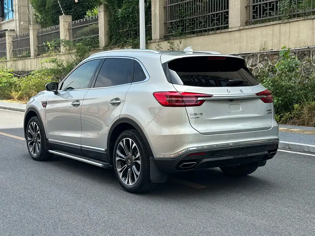 Hongqi HS5 2.0 T Connected Flagship Enjoyment 4 WD