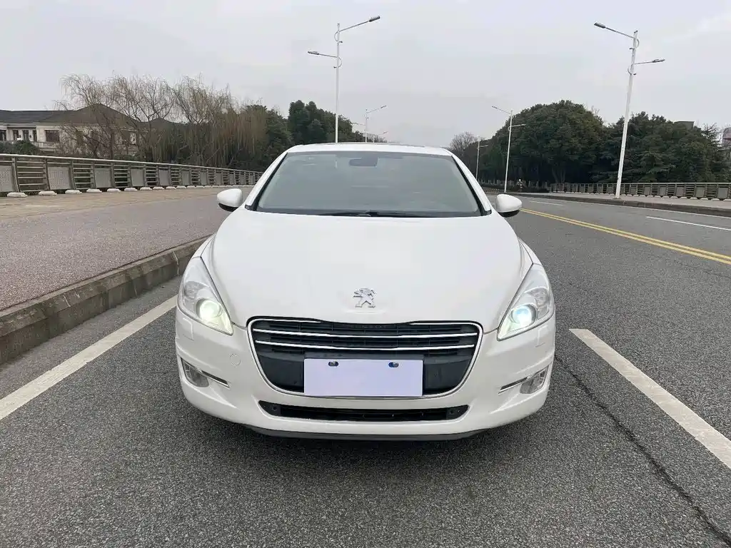 Peugeot 508 2.3 L Roland · Garros