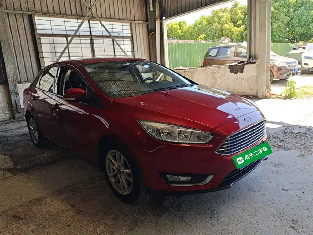 Focus Sedan 1.6 L Auto Style