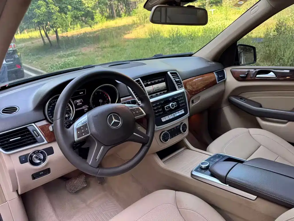 Mercedes-Benz M-Class ML 350 Dynamic