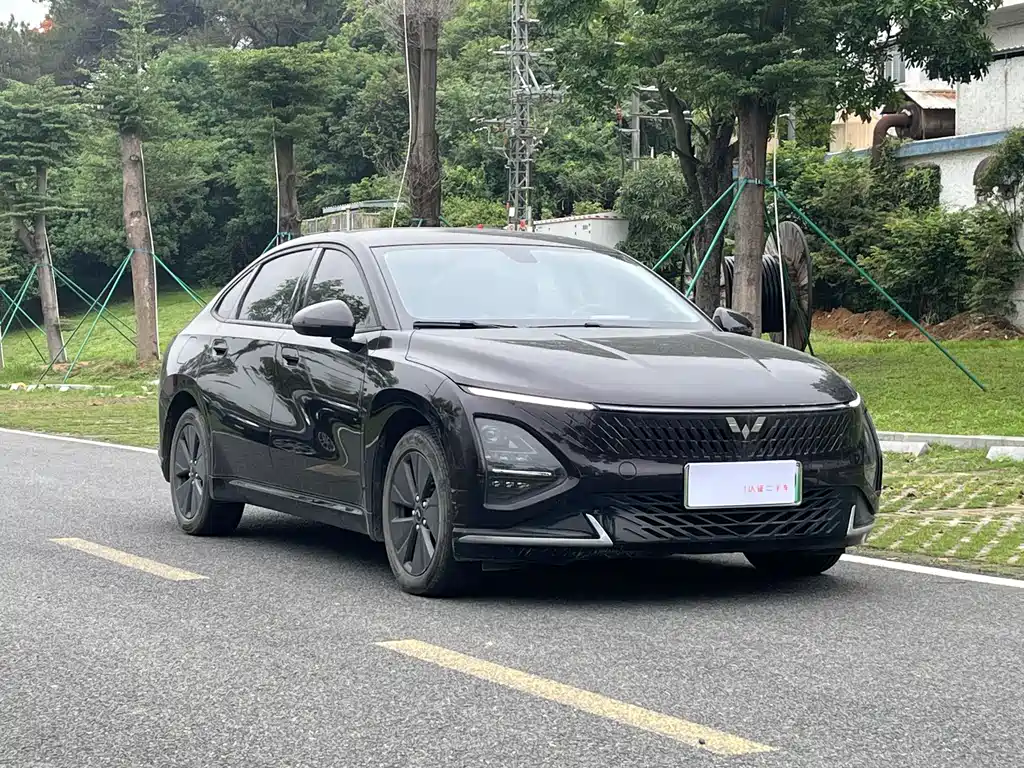 Wuling Starlight 70 Standard