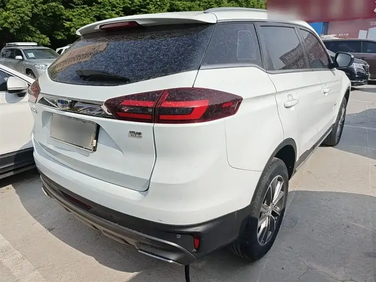 Geely Boyue 1.8 TD Auto 2 WD Connected 4 G Connected