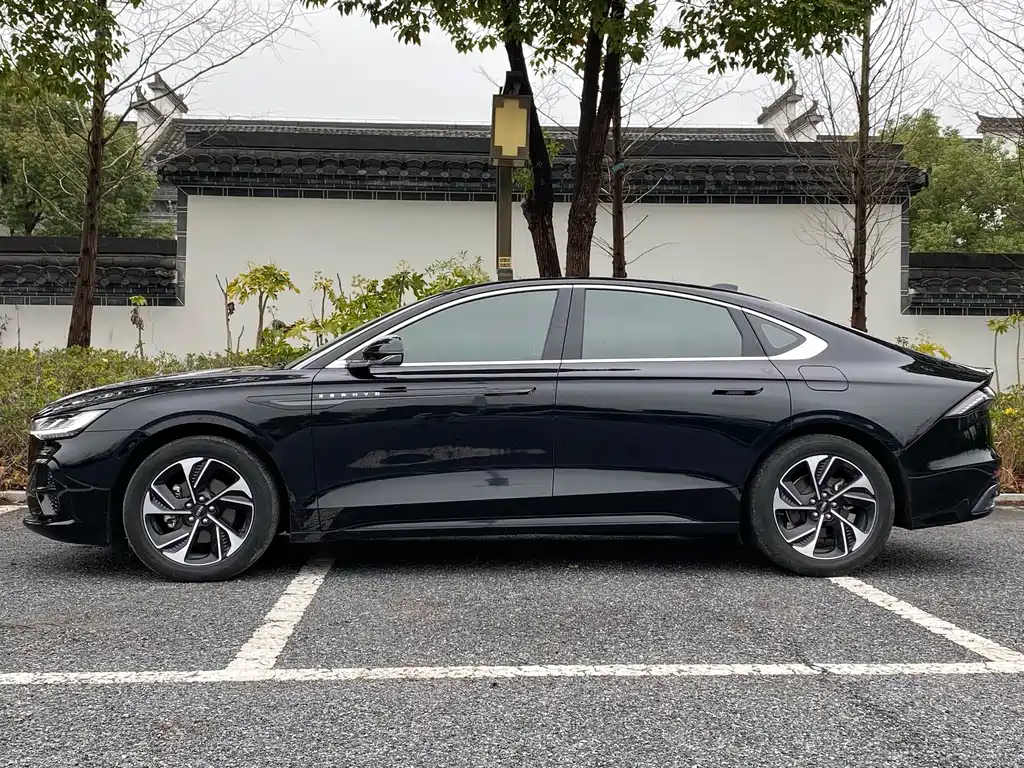 Lincoln Z i Cool Premium Style