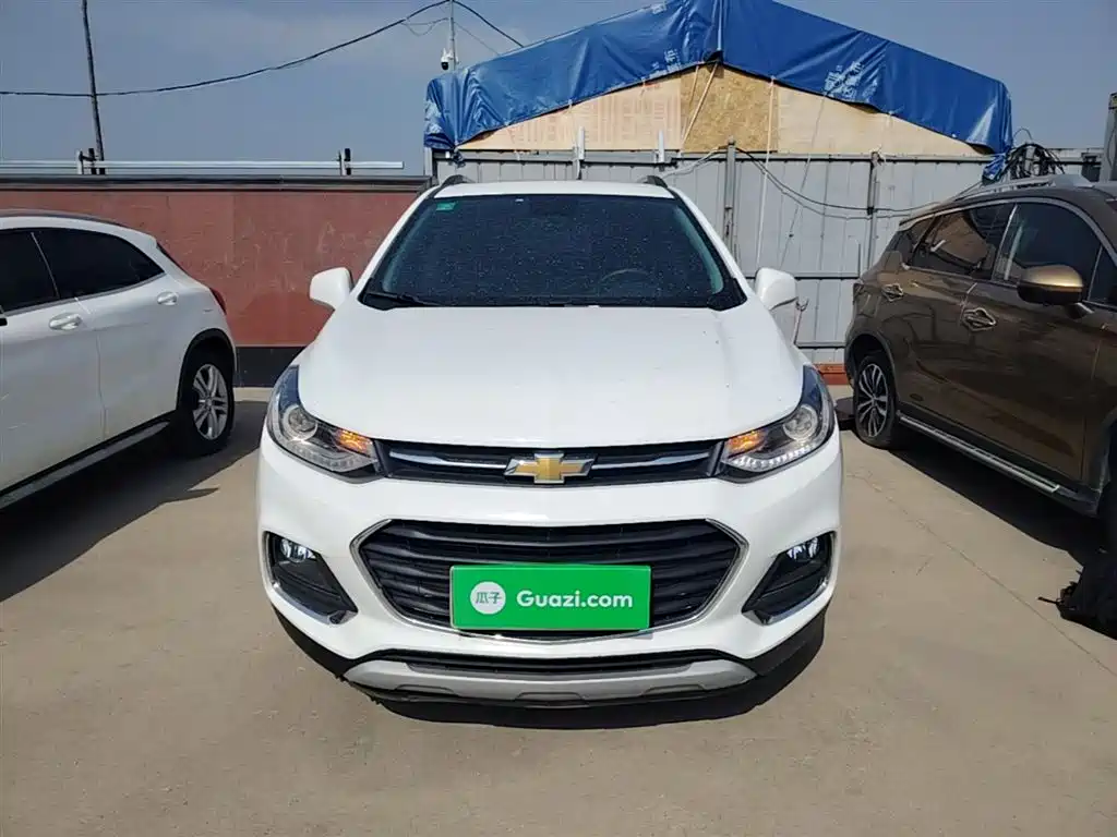 Tracker 1.4 T Auto 2 WD Luxury