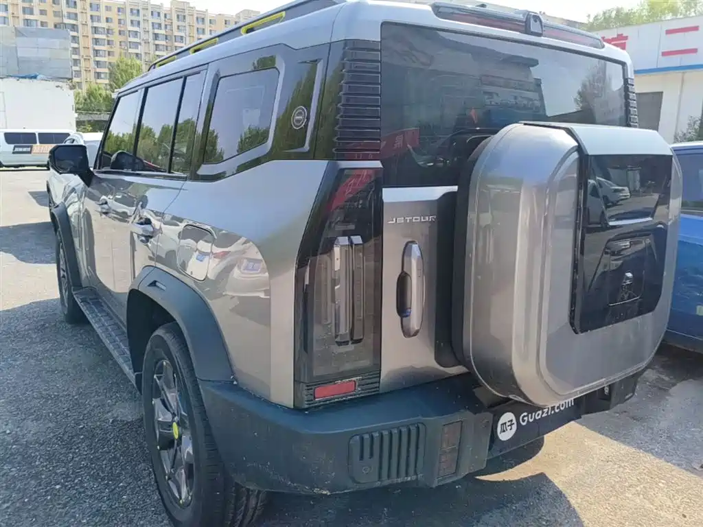 Jetour Traveller 2.0 T 4 WD Cross PRO