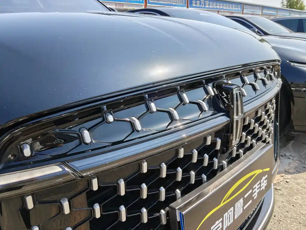 Nautilus 2.0 T 4 WD Comfort Supreme Hybrid