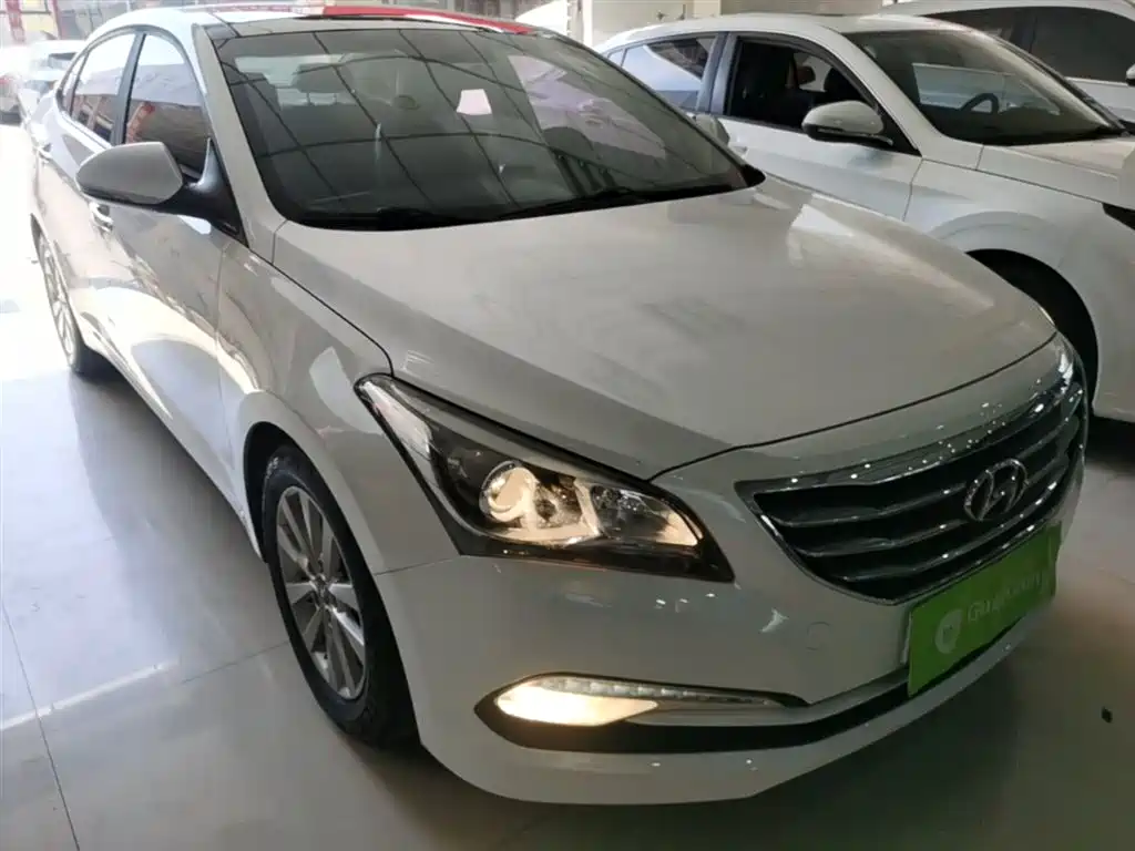 Mistra 1.8 L Auto Intelligent GLS