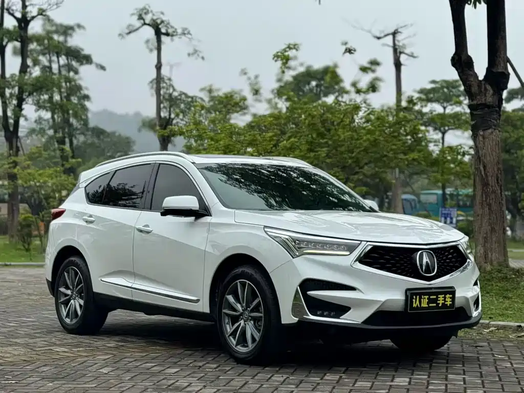 Acura RDX 2.0 T Premium CN-VI