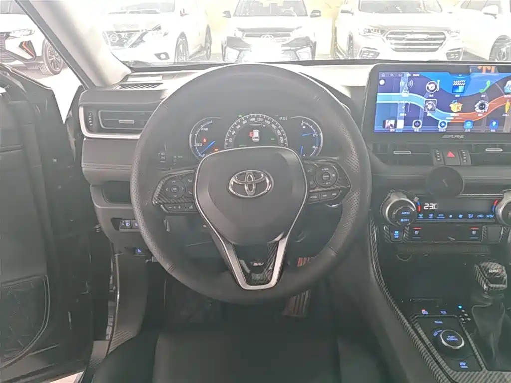 RAV4 Dual Engine 2.5 L E-CVT 4 WD Elite Plus