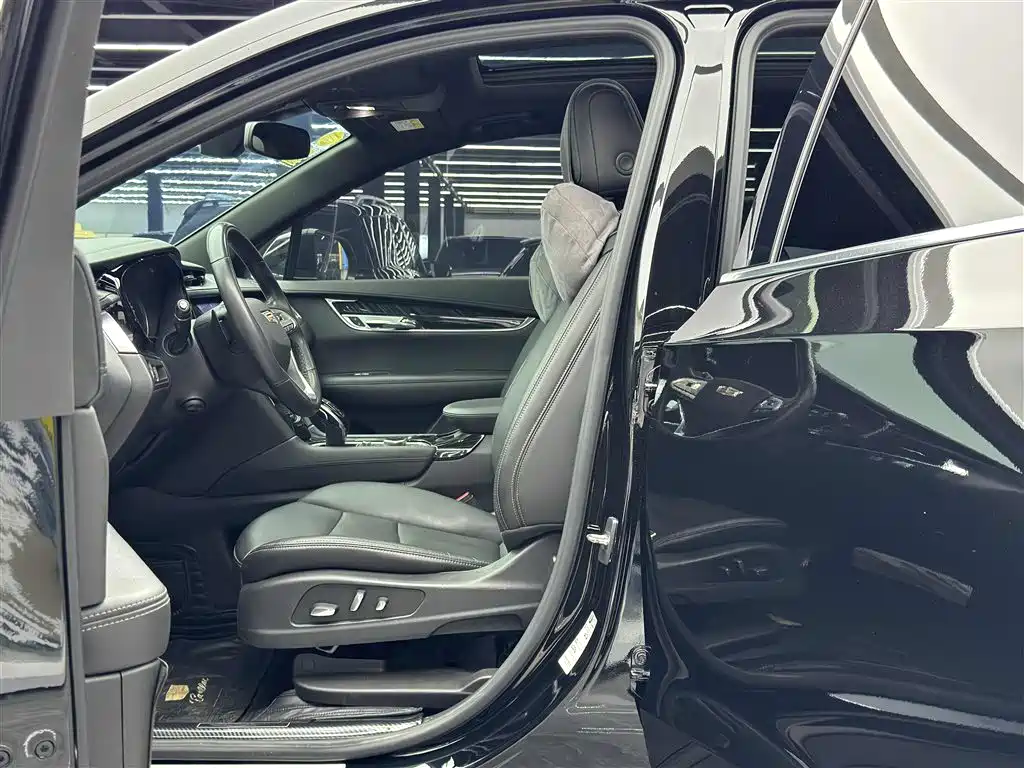 Cadillac XT6 28 T 6-seat Luxury