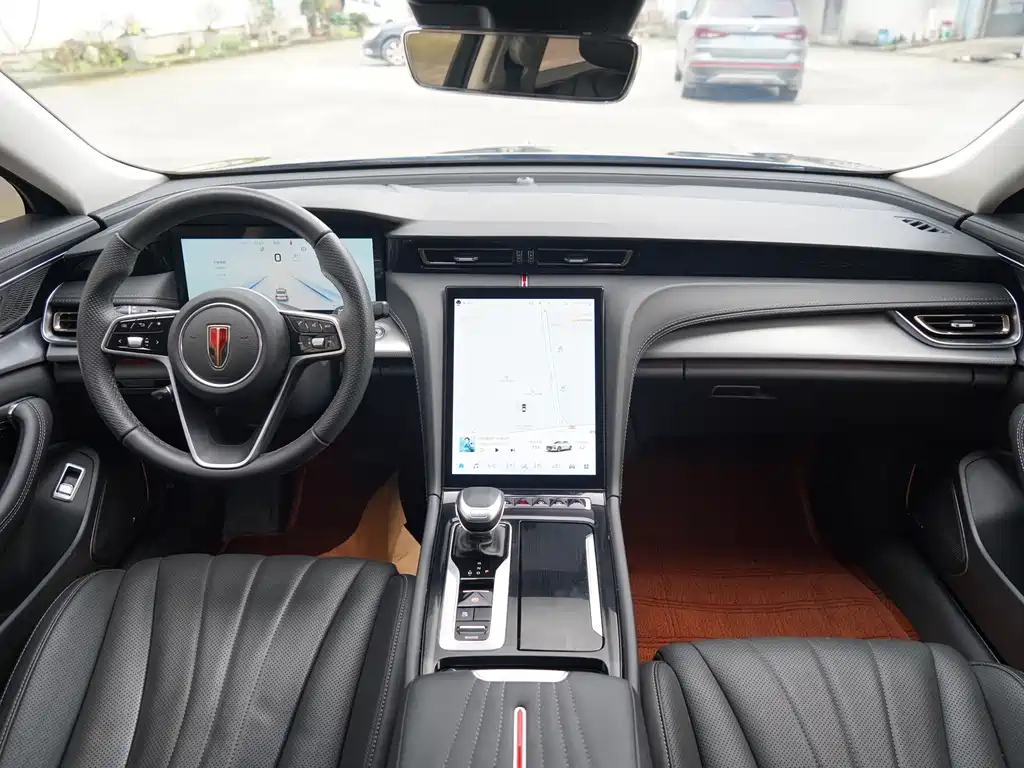Hongqi H5 2.0 T Auto Connected Flagship