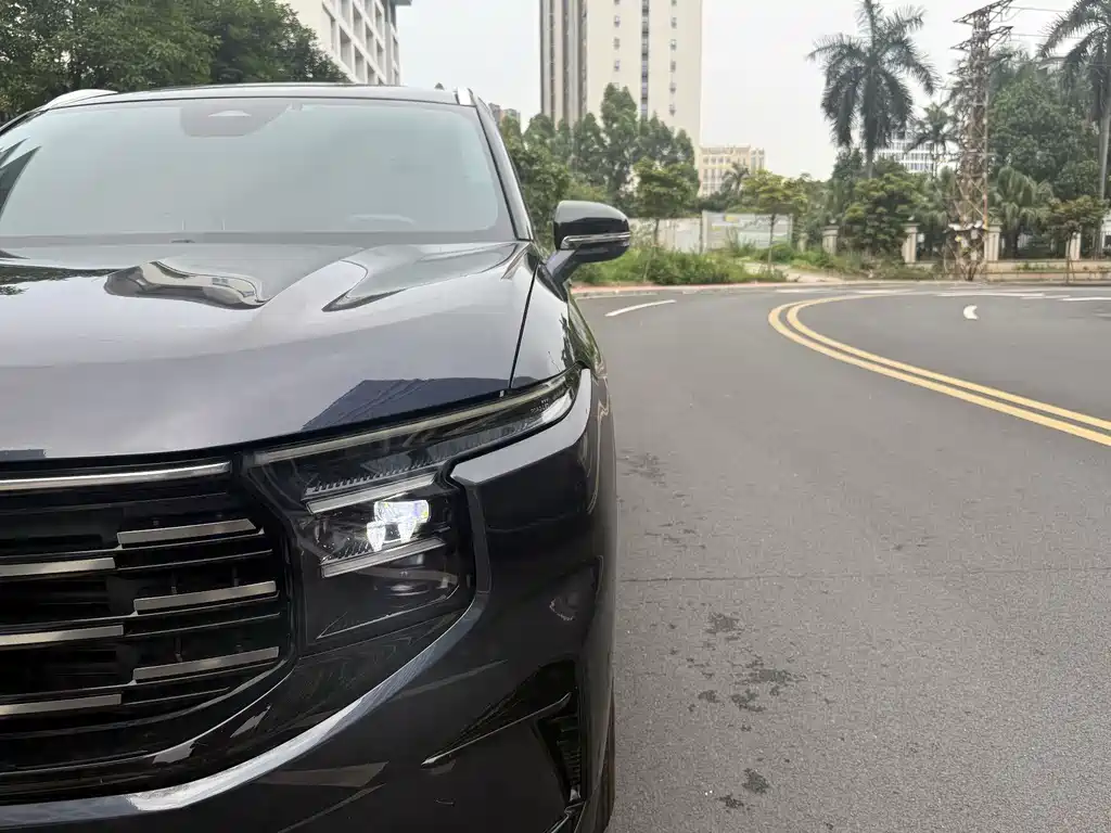 Edge Edge L 2.0 T EcoBoost E Hybrid 2 WD 7-seat Luxury