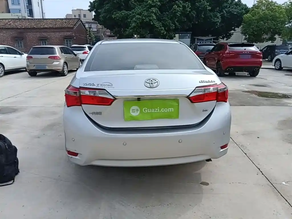 Corolla Facelift 1.6 L S-CVT GL