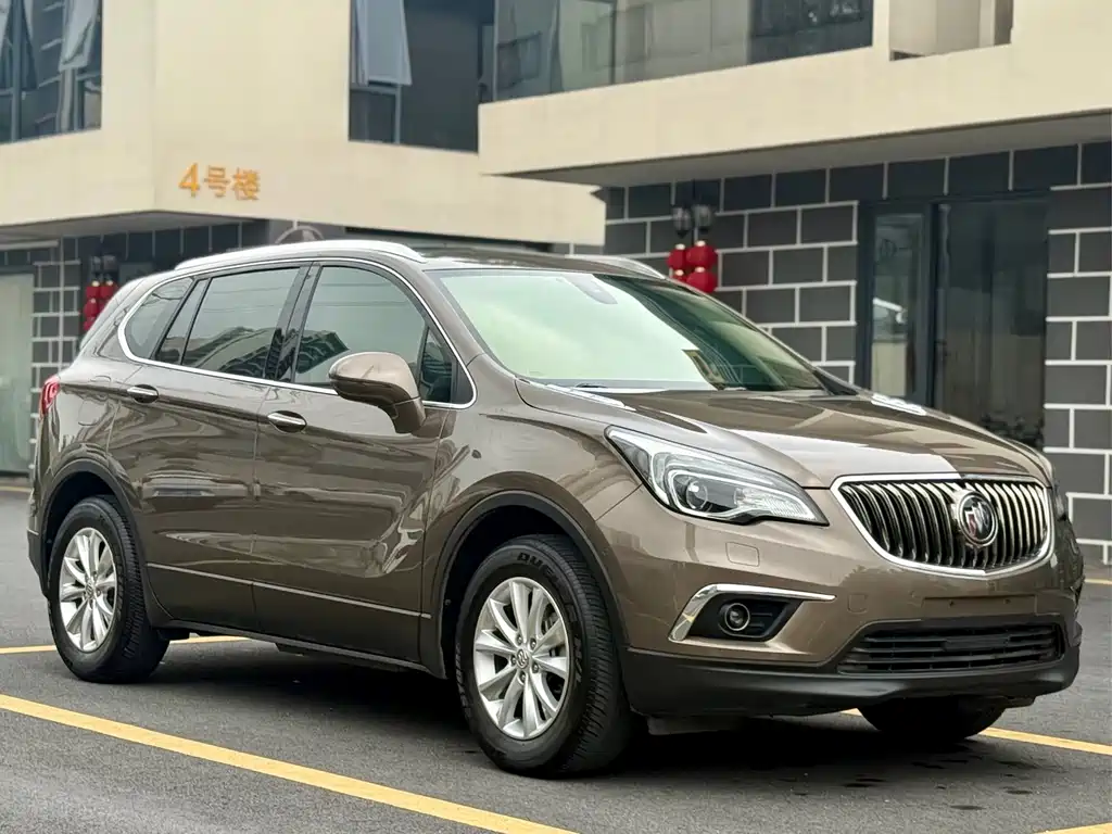 Envision Plus 28 T 4 WD Luxury