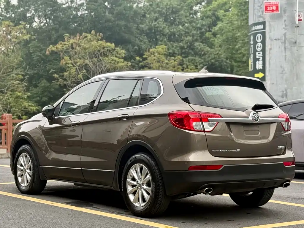 Envision Plus 28 T 4 WD Luxury