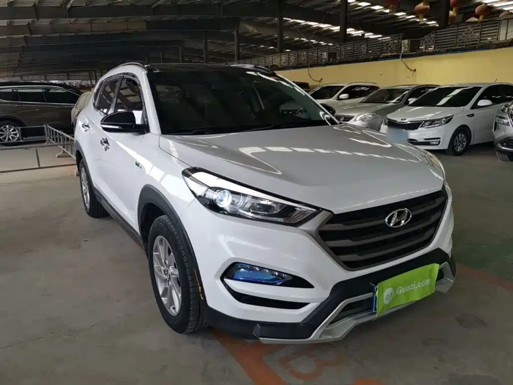 Tucson 1.6 T DCT 2 WD 15 Anniversary Special Edition