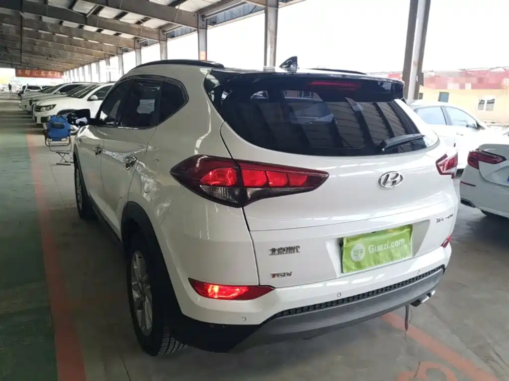 Tucson 1.6 T DCT 2 WD 15 Anniversary Special Edition