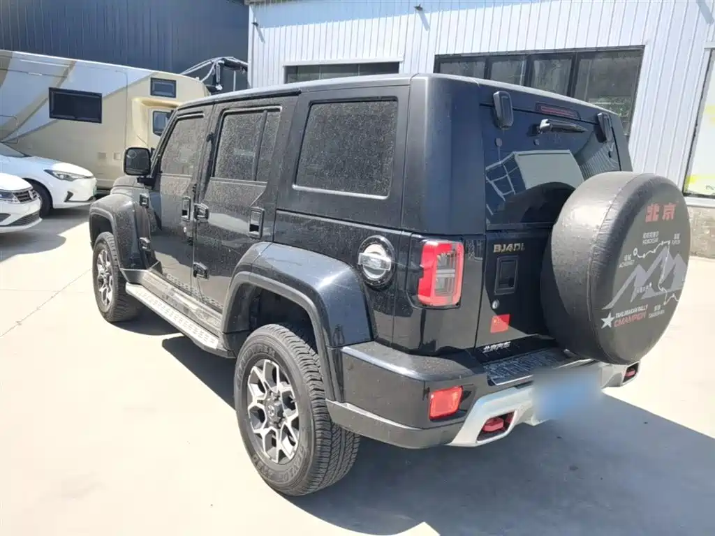 BAIC BJ40 PLUS 2.3 T Auto 4 WD Premium CN-VI