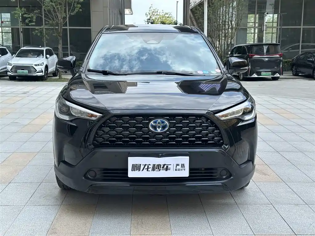 Corolla Cross Dual Engine 2.0 L Pioneer