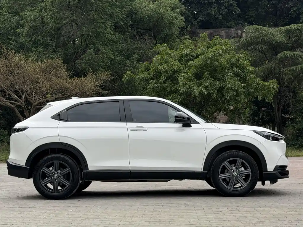 Honda XR-V 1.5 L CVT Hot Trend