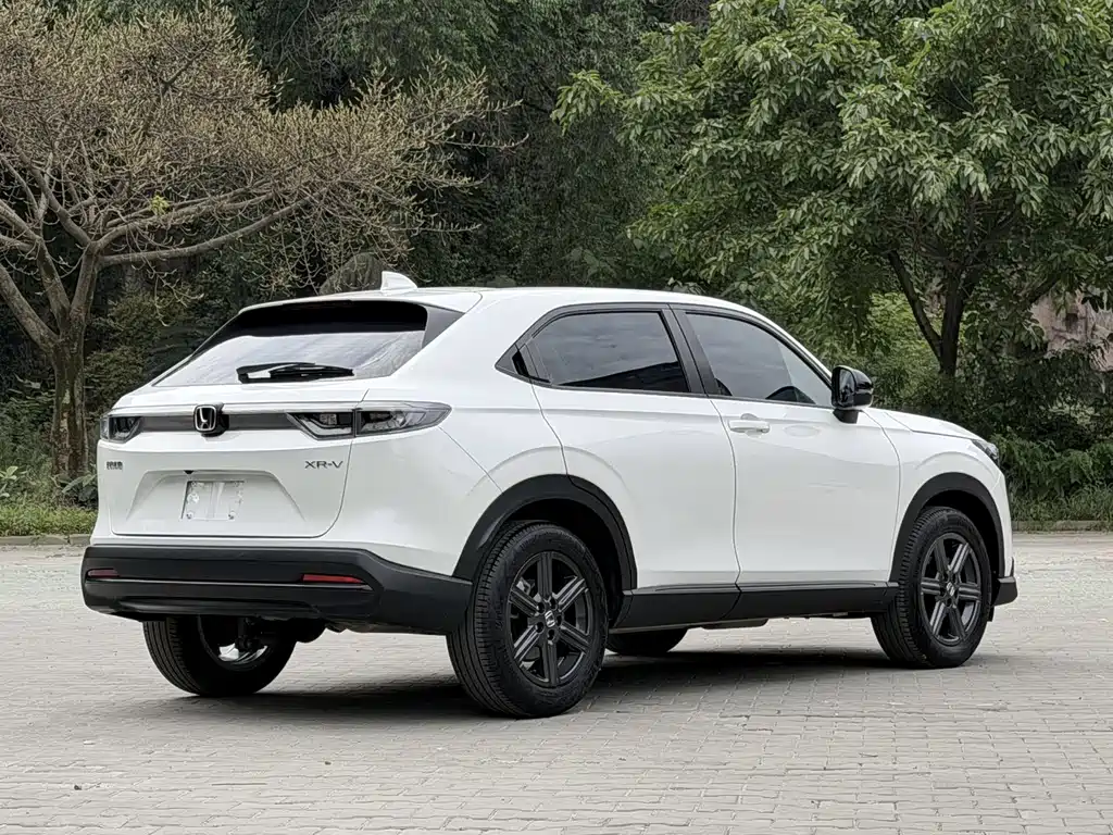 Honda XR-V 1.5 L CVT Hot Trend