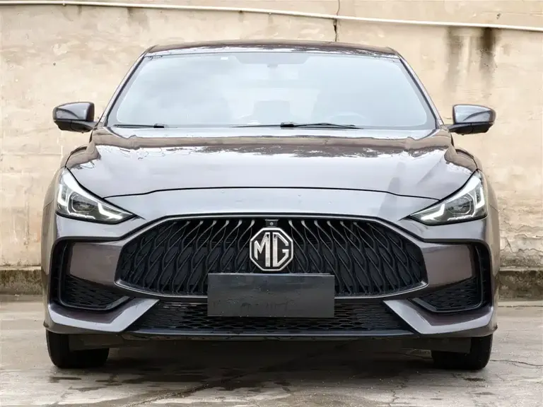 MG5 180 DVVT CVT Youth Luxury
