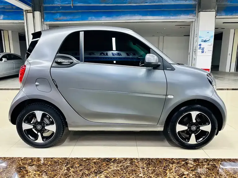 smart fortwo 1.0 L 52 kW Hardtop Passion CN-V