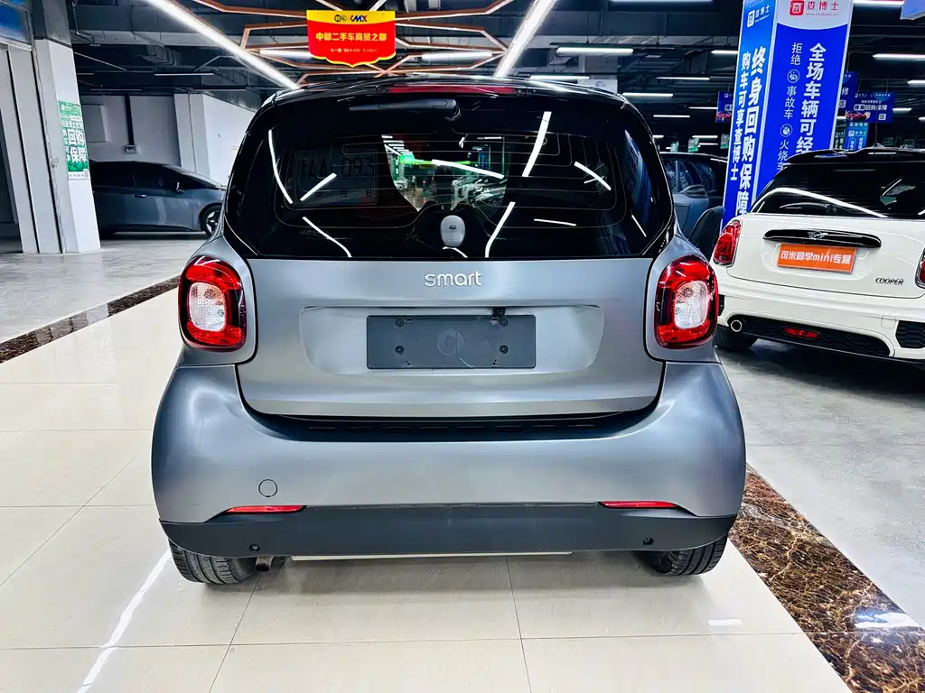smart fortwo 1.0 L 52 kW Hardtop Passion CN-V