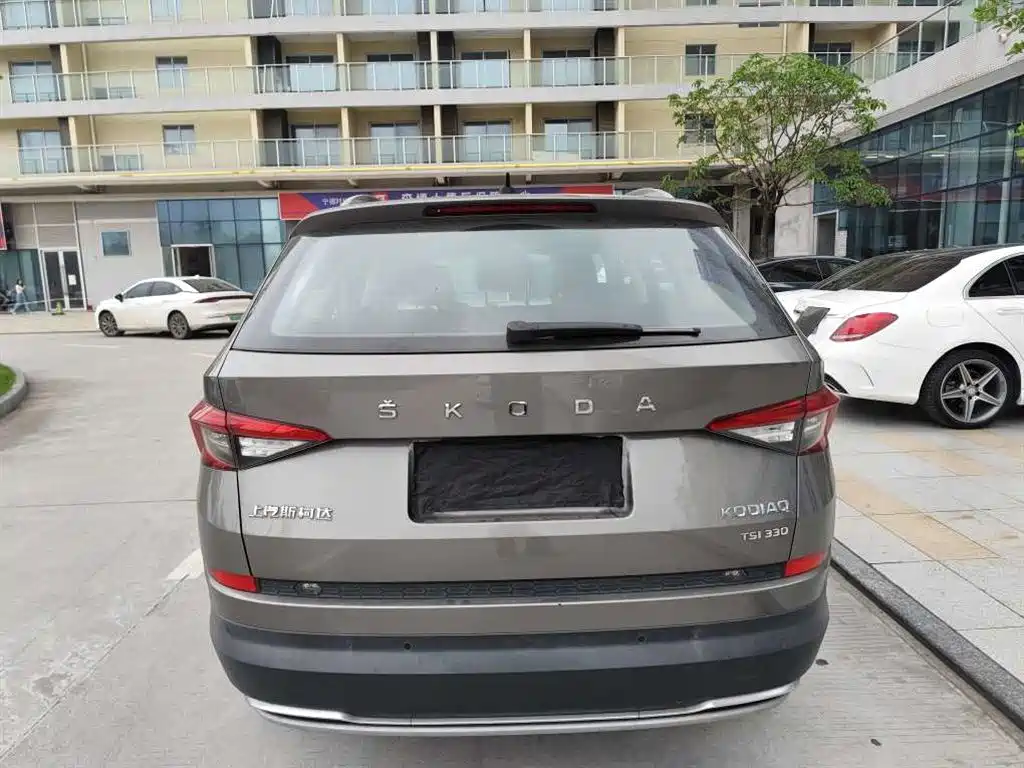 Kodiaq 柯迪亚克 2019款 改款 TSI330 7座两驱豪华优享版 国VI